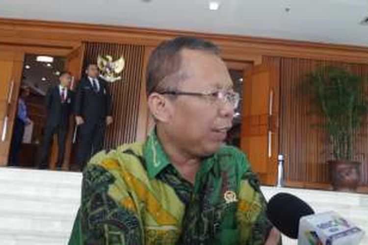 Sekretaris Jenderal Partai Persatuan Pembangunan (PPP) Arsul Sani di Kompleks Parlemen, Senayan, Jakarta Selatan, Jumat (29/4/2016)