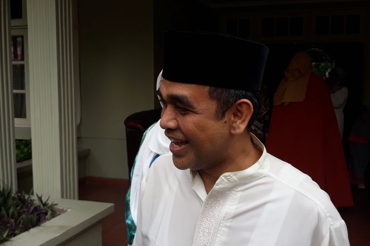 Sekjen Partai Gerindra Ahmad Muzani di kediaman Wakil Ketua MPR Hidayat Nur Wahid di Kemang, Jakarta Selatan, Sabtu (16/6/2018).