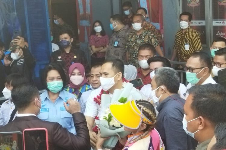 Penyanyi dangdut Saipul Jamil resmi bebas dari penjara Lapas Kelas 1 Cipinang, Jakarta Timur, Kamis (2/9/2021).