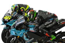 26 Foto Valentino Rossi dan Morbidelli Berseragam Petronas Yamaha SRT