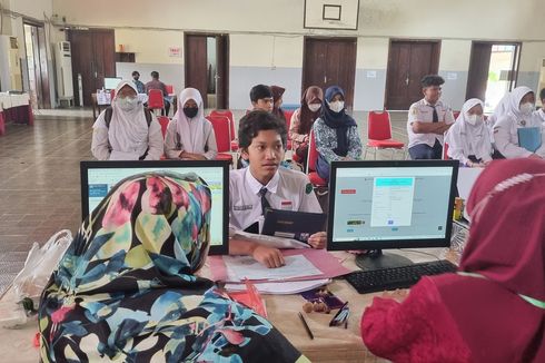 3 Jalur PPDB SMA/SMK Negeri di Banten Dibuka Hari Ini, Lebih dari 25.000 Pendaftar