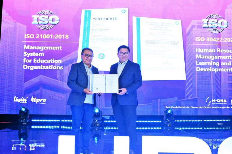 Bank Mandiri berhasil mengantongi sertifikat internasional ISO 21001:2018 Educational Organization Management Systems for Educational Organizations dan ISO 30422:2022 Human Resources - Learning and Development.
