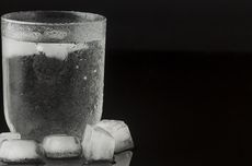 Apakah Minum Air Dingin Berbahaya bagi Kesehatan?