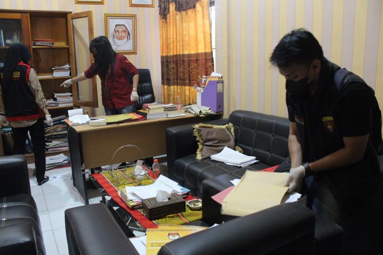 Kejaksaan Geledah Kantor KPU Mamasa, Usut Dugaan Korupsi Dana Hibah Pilkada 2024
