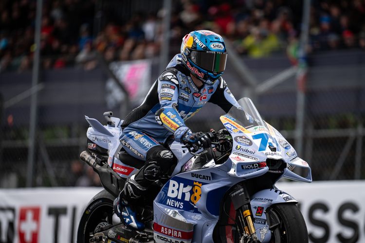 Alex Marquez saat berlaga pada MotoGP Inggris 2025