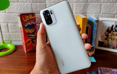 redmi note 10s warna pebble white