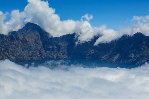 Pendaki Asal Portugal Jatuh dari Puncak Gunung Rinjani NTB