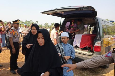 Putri Bripka Rahmat Bercita-cita Jadi Polisi