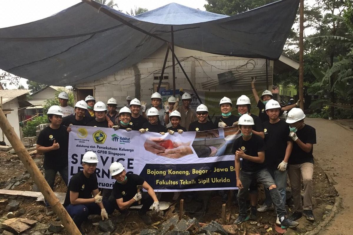 Terus berkomitmen dalam pembentukan karakter mahasiswa, Universitas Kristen Krida Wacana (Ukrida) terapkan strategi program Ukrida 3, yakni Ukrida Mengajar, Ukrida Melayani, dan Ukrida Membangun. 