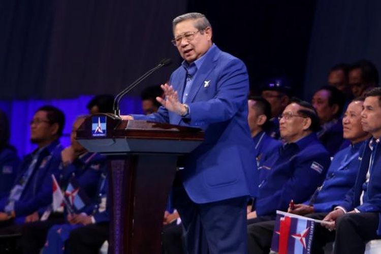 Ketua umum partai Demokrat Susilo Bambang Yudhoyono (SBY) saat orasi di Jakarta Convention Center, Jakarta, Selasa (7/2/2017). SBY menyampaikan pidato politik dalam rangkaian Dies Natalies ke 15 partai Demokrat yang diawali Rapimnas.