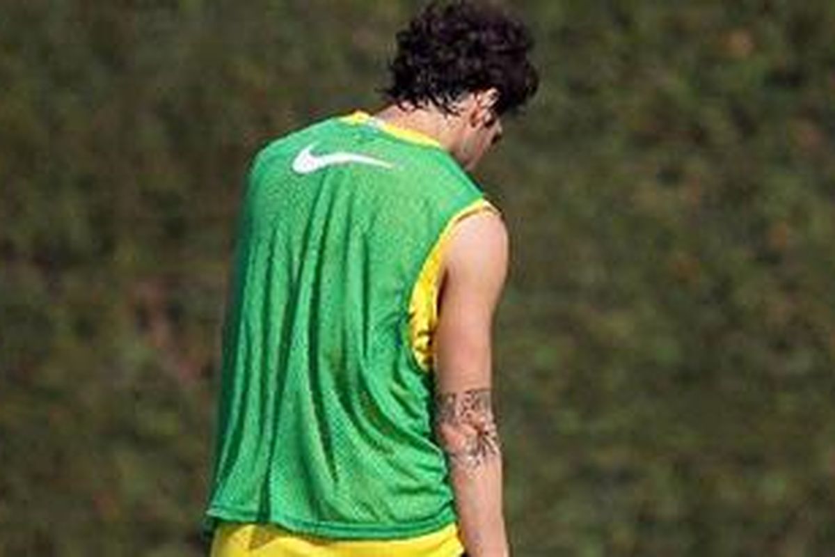 Gelandang Barcelona, Cesc Fabregas.