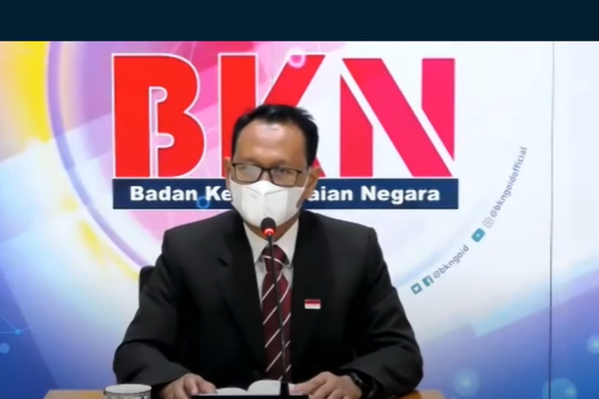 Kepala Koordinator Humas Badan Kepegawaian Negara (BKN) Paryono dalam Konferensi Pers Virtual Pembukaan Registrasi Sekolah Kedinasan 2021, Kamis, (8/4/2021).