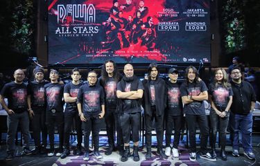 Grup band Dewa 19 akan mengahdirkan sederet musisi dunia dalam konser bertajuk Dewa 19 featuring All Stars Stadium Tour 2023.