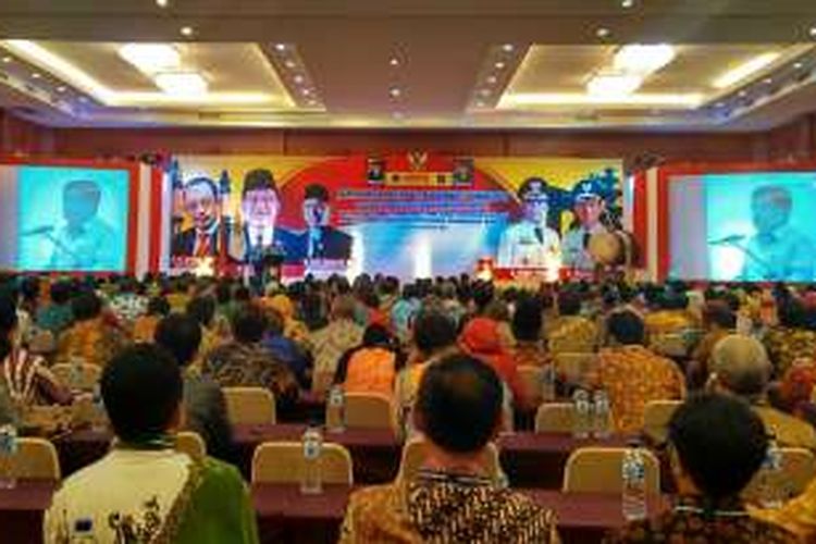 Wakil Presiden Jusuf Kalla membuka rakernas Adeksi di Mataram