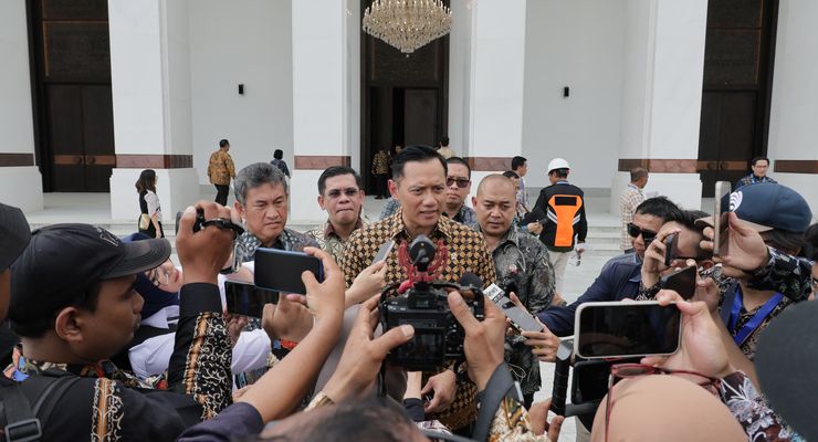 AHY Serahkan Sertifikat Elektronik Istana Negara, Pertama di KIPP IKN