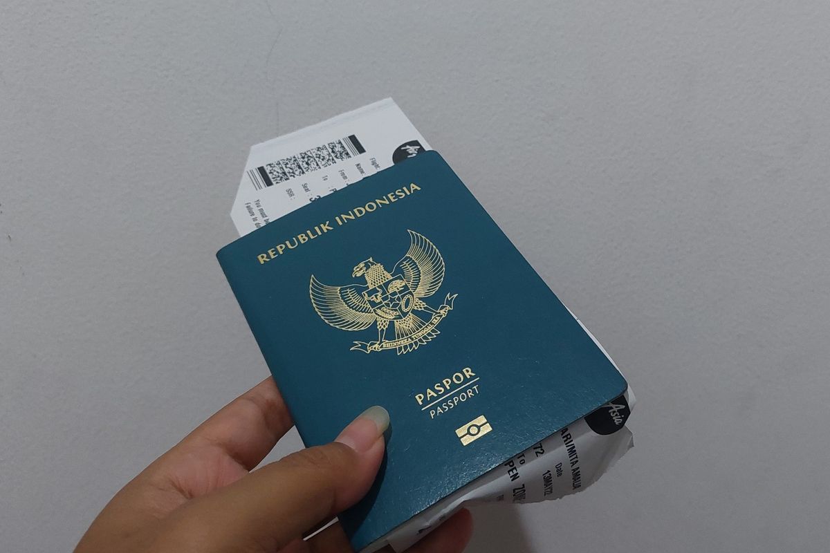 Paspor elektronik Indonesia. Cara membuat paspor elektronik. Syarat membuat paspor elektronik.
