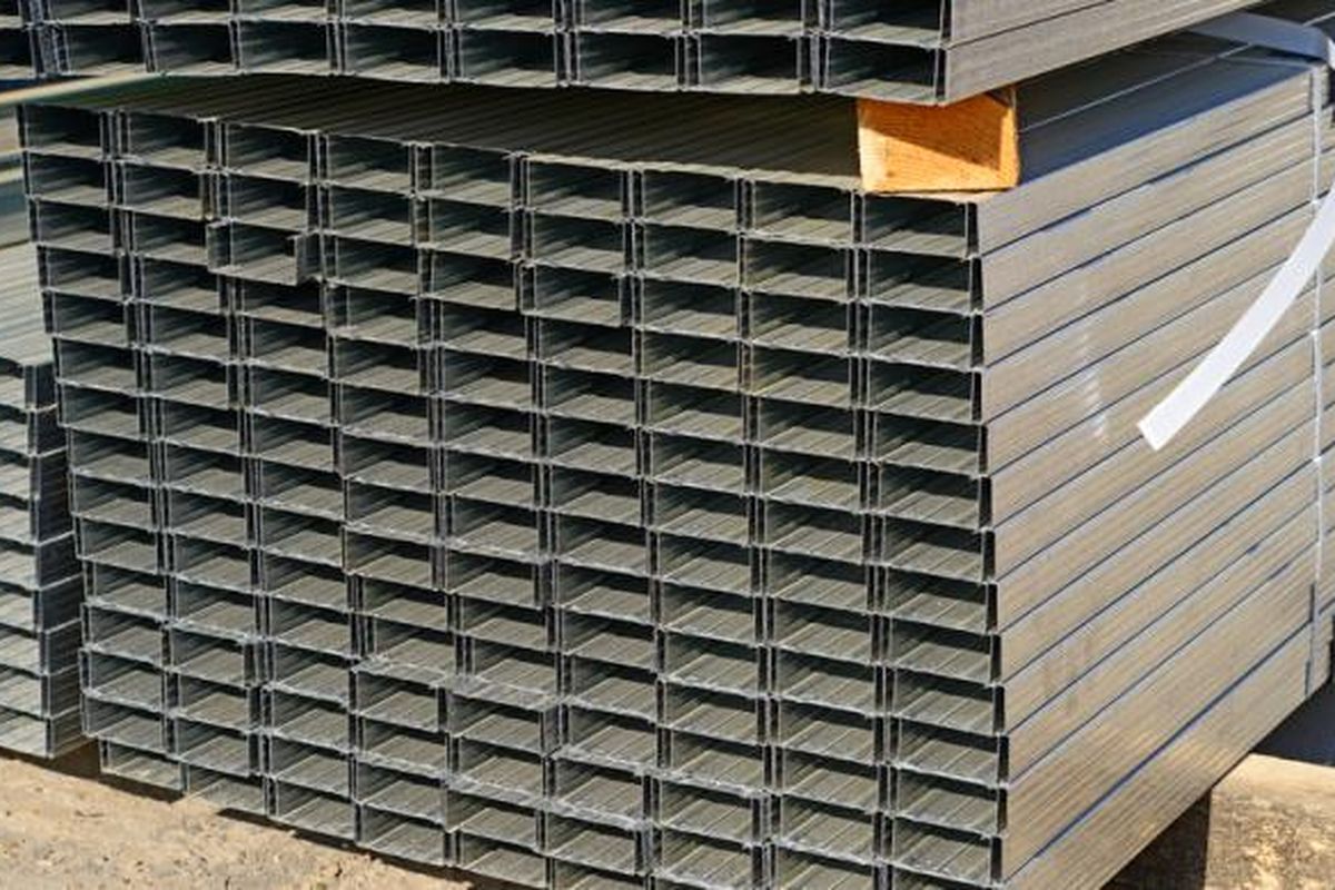 Krakatau Steel Sebut Baja Wuhan Sempat Masuk dengan Bea 0 Persen