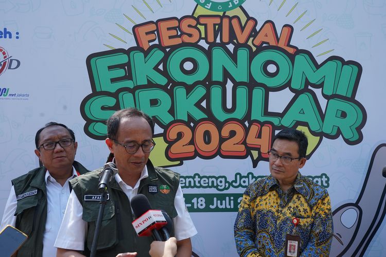 Kepala Dinas LH, Asep Kuswanto soal Festival Ekonomi Sirkulasi di Menteng, Jakarta Pusat, Rabu (17/7/2024). 