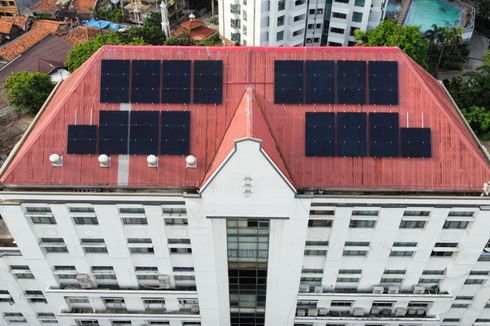 Puluhan Bangunan KAI Bakal Pakai Solar Panel pada 2023