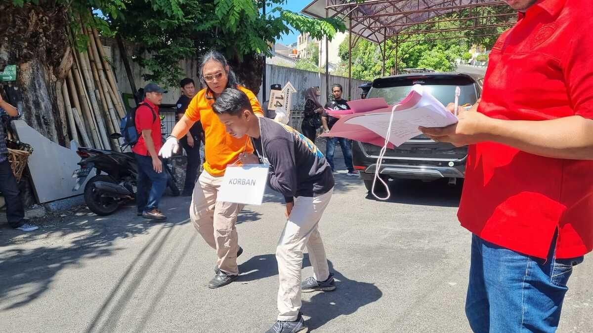 Pra-rekonstruksi Kasus Pembunuhan Sopir Taksi Online di Semarang, Tersangka Peragakan 25 Adegan dari Aksi Kejamnya