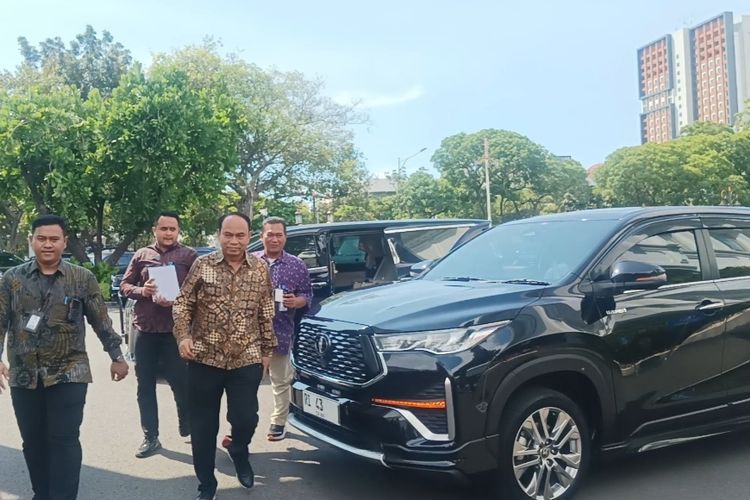 Menkominfo Budi Arie Setiadi saat menghadiri ratas yang membahas peretasan PDN di Istana Kepresidenan, Jakarta, Jumat (28/6/2024).