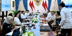 Bertemu Presiden, Menteri PANRB Sampaikan Perkembangan Penataan Kelembagaan dan Pemenuhan Guru Sekolah Rakyat