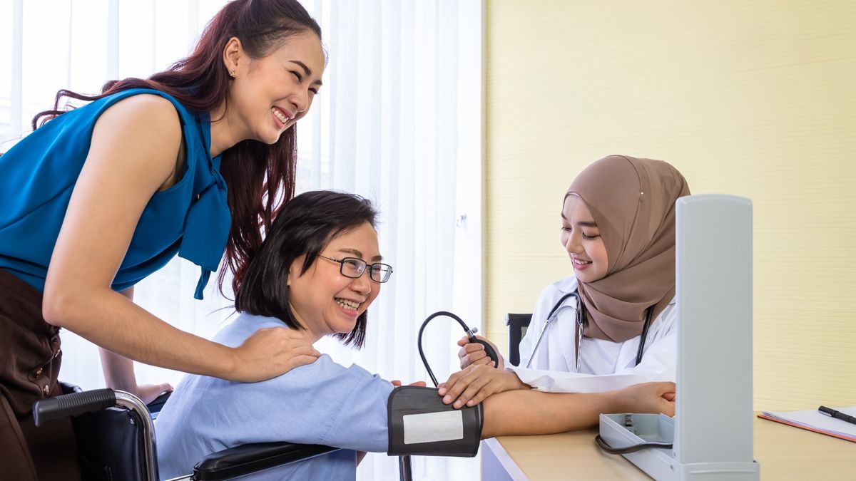 Awali tahun dengan tubuh yang terpantau sehat lewat Medical Check Up rutin! Deteksi dini bantu cegah risiko penyakit kronis seperti diabetes dan hipertensi.

Selengkapnya baca di: