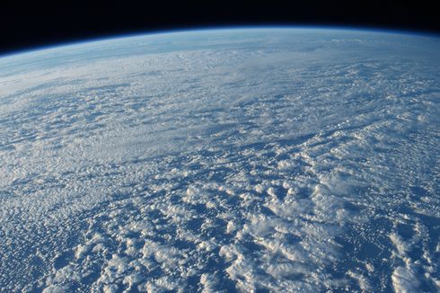 Benarkah NASA Akan Semprot Partikel Es ke Atmosfer untuk Atasi Perubahan Iklim?