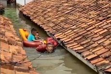 Kisah Korps Marinir Evakuasi Warga di Gang Sempit, Tembus Banjir 3 Meter...
