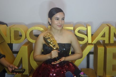 Genggam Trofi IMAA Lagi, Chelsea Islan 