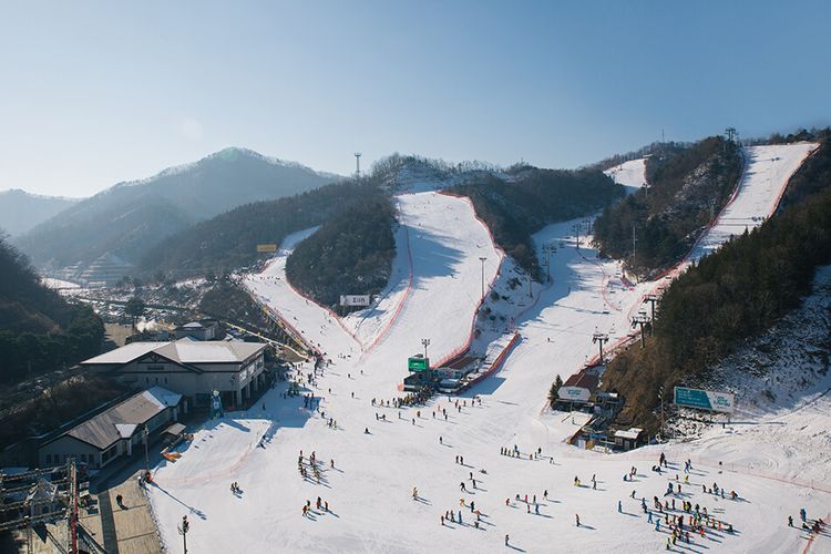 Resor Ski Elysian Gangchon di Korea Selatan. 