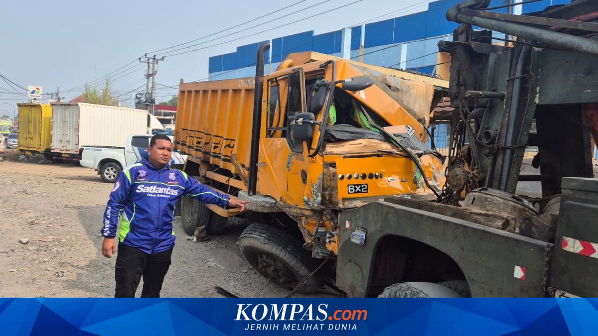 Kendaraan Roda Enam di Sukabumi Diduga Alami Rem Blong, Tabrak 2 Truk dan 1 Mini Bus