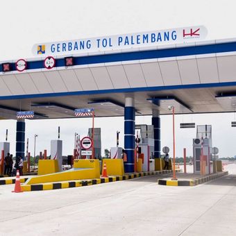 Gerbang Tol Palembang.