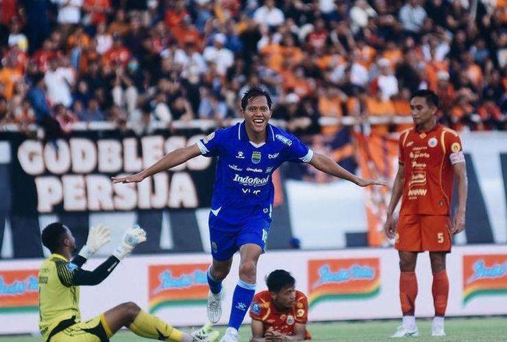 BERITA FOTO: Persib Taklukkan Persija 2-1 di 'El Clasico' Super League, Adam Alis Jadi Pahlawan