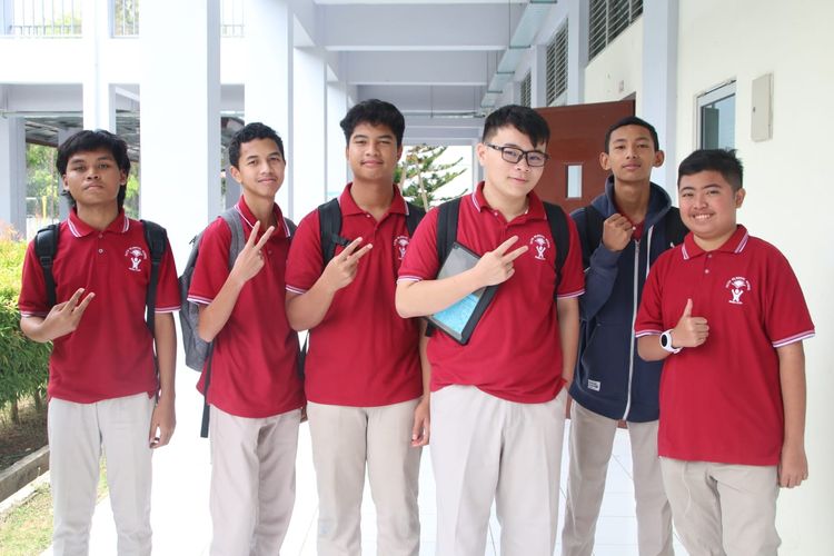 Delapan siswa Fatih Bilingual School dan TNA Bilingual School Banda Aceh dinyatakan berhasil melaju ke Olimpiade Sains Nasional tingkat Provinsi (OSN-P) 2024.