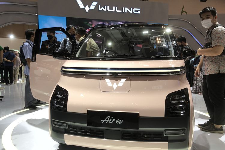 Mobil Listrik Wuling Air ev