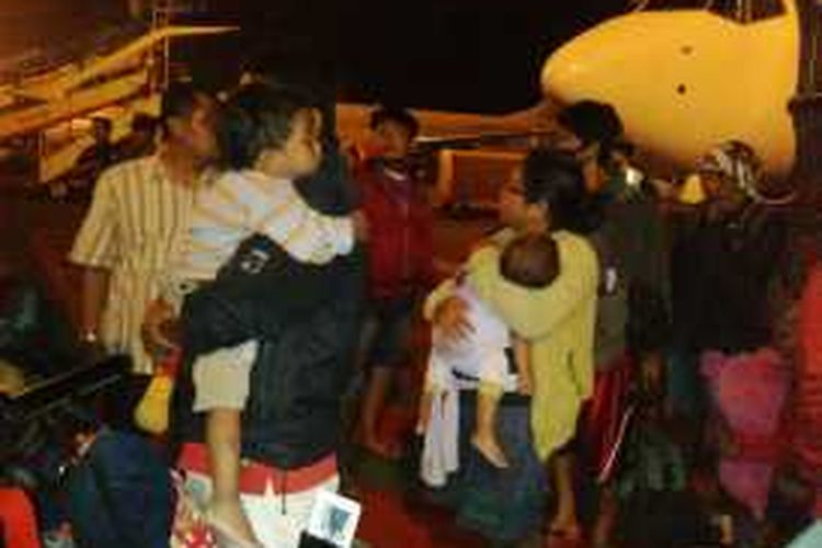 Pengungsi Gafatar sampai di Bandara Internasional Juanda Surabaya, Sabtu (23/1/2016) pagi