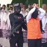 Viral, Video Nikah Massal Pengantin Diborgol dan Pakai Baju Tahanan