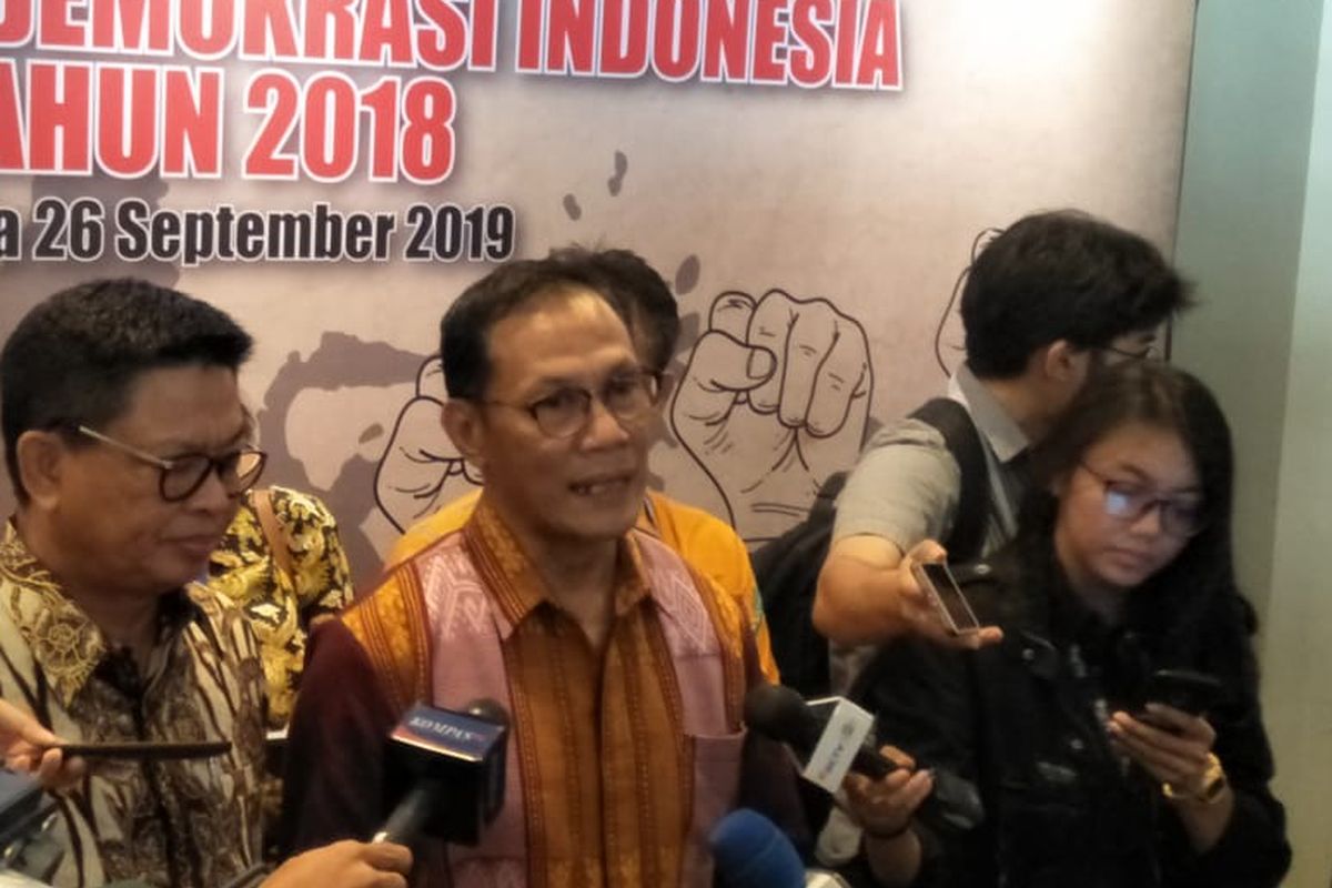 Kepala Badan Pusat Statistik (BPS) Suhariyanto dalam acara peluncuran buku Indeks Demokrasi Indonesia 2018 di Hotel Sari Pacific, Jakarta, Kamis (26/9/2019). 