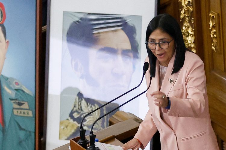 Dituduh Untungkan AS, Presiden Interim Venezuela Yakinkan Rakyat soal Kendali Minyak