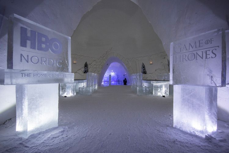 Hotel bertema Game of Thrones  yang seluruhnya terbuat dari es dan salju baru saja dibuka di Lapland, Finlandia. 