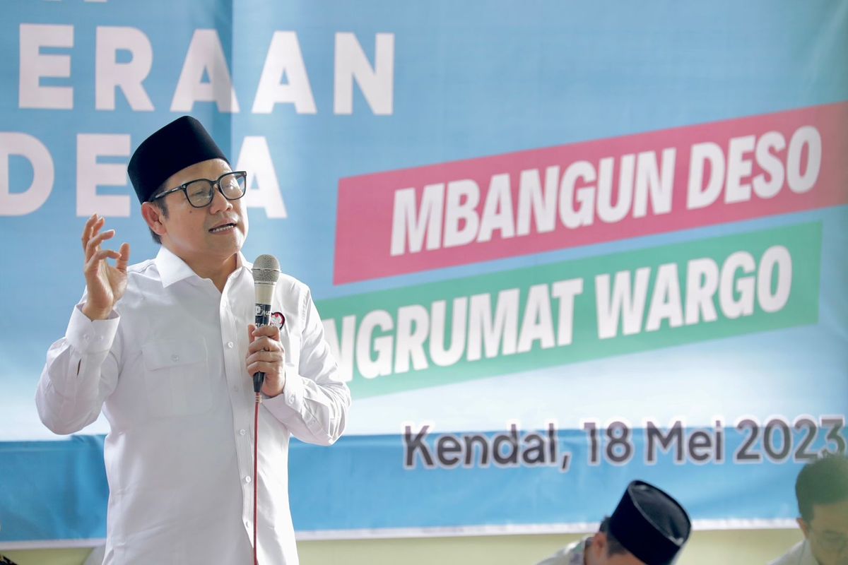Gus Imin saat menjadi keynote speaker seminar ?Advokasi Kebijakan Pembangunan Desa dan Perdesaan dalam Kerangka Undang-undang Desa,? di Ujung Semi, Kabupaten Kendal, Jawa Tengah, Kamis (18/5/2023).