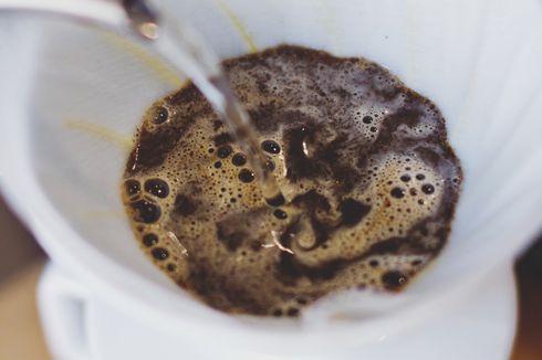3 Beda Espreso dan Manual Brew, Cara Seduh Kopi ala Coffee Shop