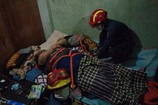 Alami Saraf Terjepit sampai Tak Bisa Jalan, Pria Berbobot 130 Kg Dievakuasi Damkar ke RS