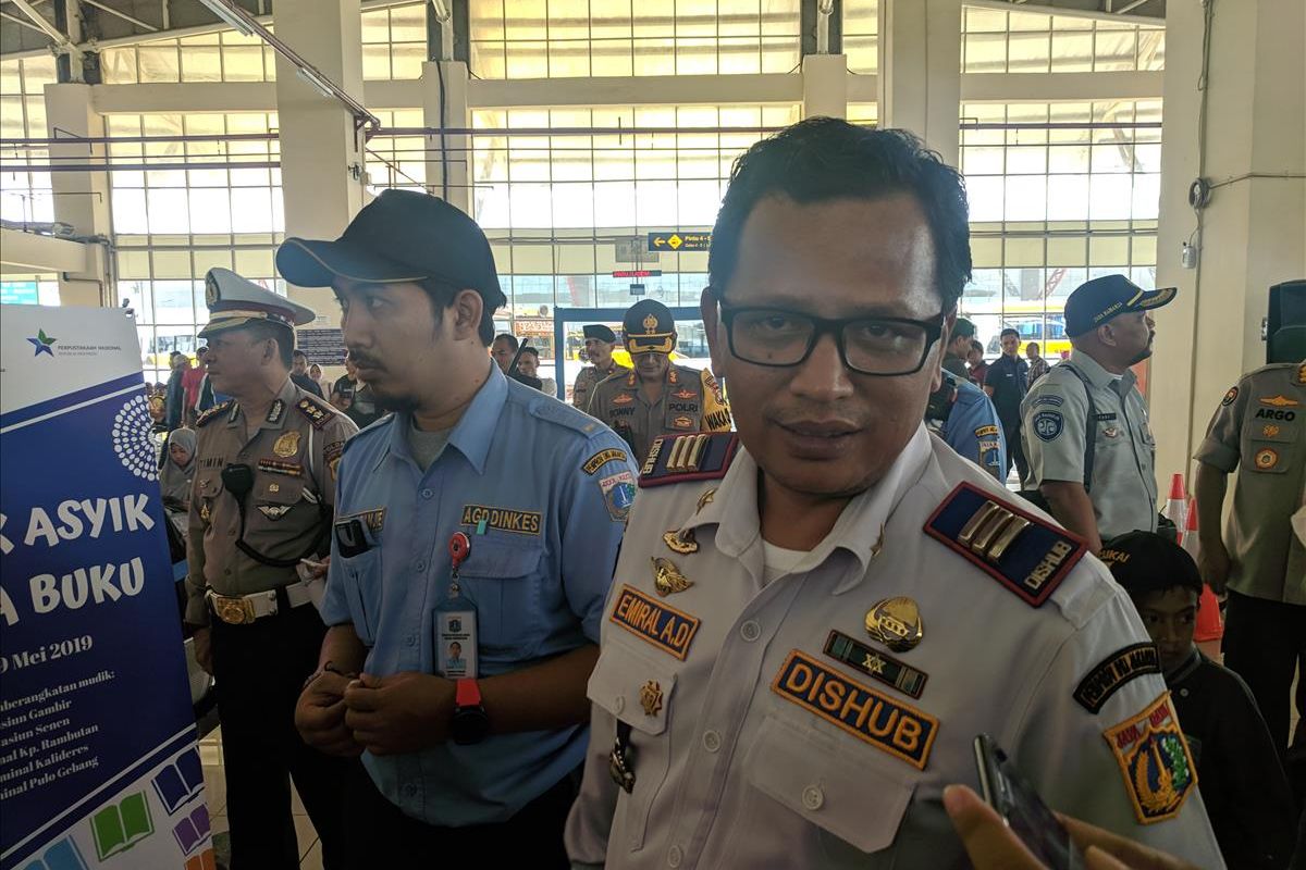 Kepala Satuan Pelaksana (Kasatpel) Terminal Terpadu Pulogebang Emiral August Winanto di Terminal Pulogebang, Jakarta Timur, Rabu, 29 Mei 2019. 