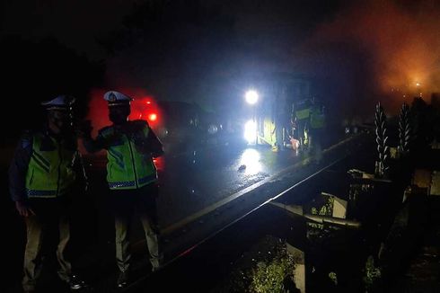 3 Kendaraan Terlibat Kecelakaan Beruntun di Tol Tangerang-Merak, 29 Orang Jadi Korban
