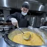 Rahasia Cita Rasa Makanan Jemaah Haji, Ada Koki Indonesia yang Jadi Andalan Dapur di Makkah