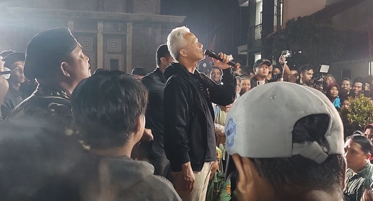 Ganjar, Kampanye, dan Bermalam di Rumah Warga
