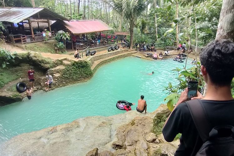 Suasana Ekowisata Sungai Mudal di Kalurahan Jatimulyo, Kapanewon Girimulyo, Kabupaten Kulon Progo, Daerah Istimewa Yogyakarta.