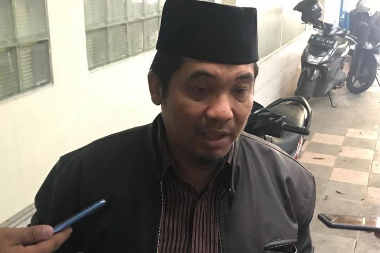 Direktur Lingkar Madani Indonesia (LIMA) Ray Rangkuti di kantor Formappi, Jakarta Timur, Kamis (31/1/2019). 